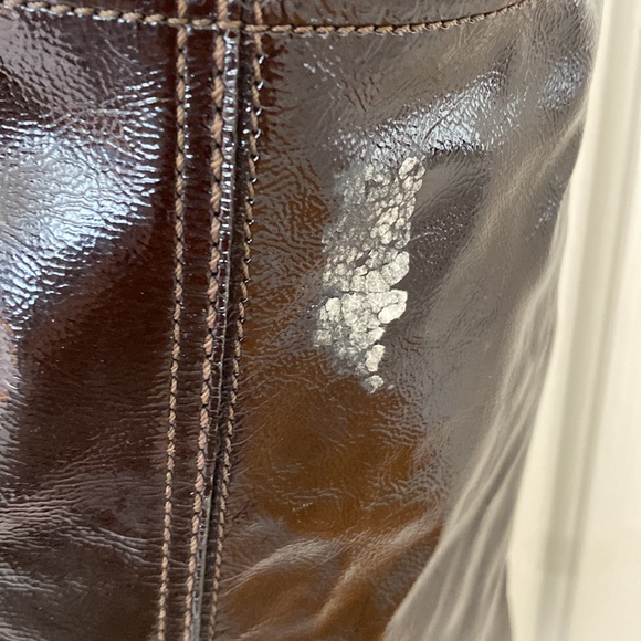 Large coach utility bag brown. Patent leather . - Picture 4 of 12